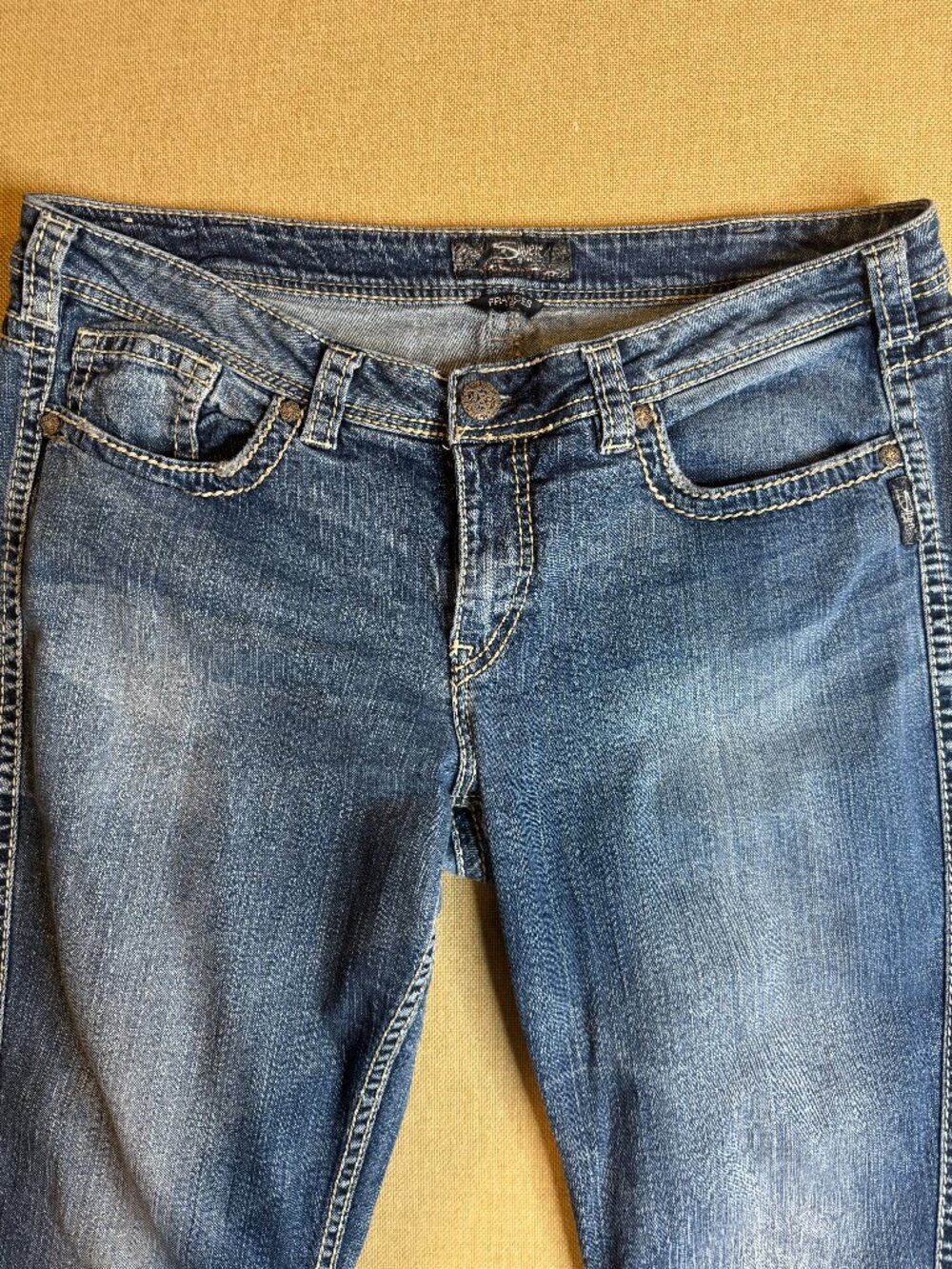 Silver Jeans Frances Bootcut Jeans Size 29/32 / Womens